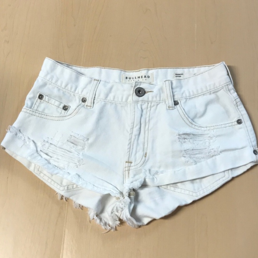 Bullhead denim slouchy jean shorts distressed